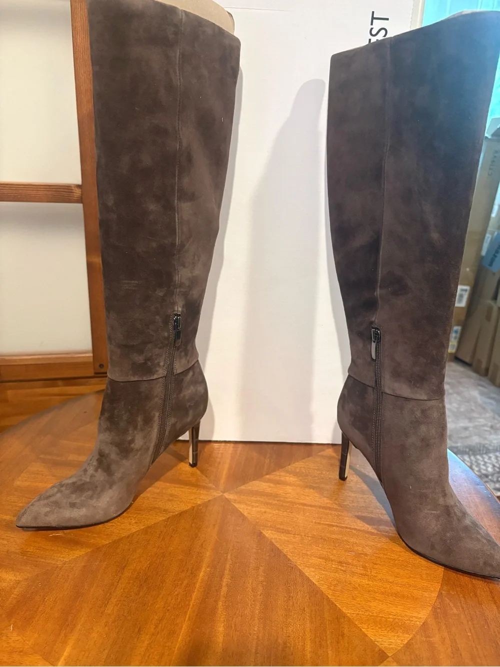 Nine West elegant over